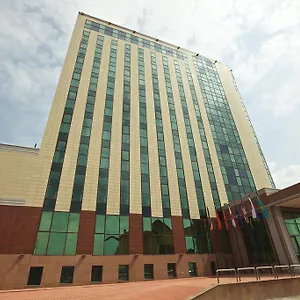 阿斯塔纳卡佐尔酒店 4* 阿斯坦纳